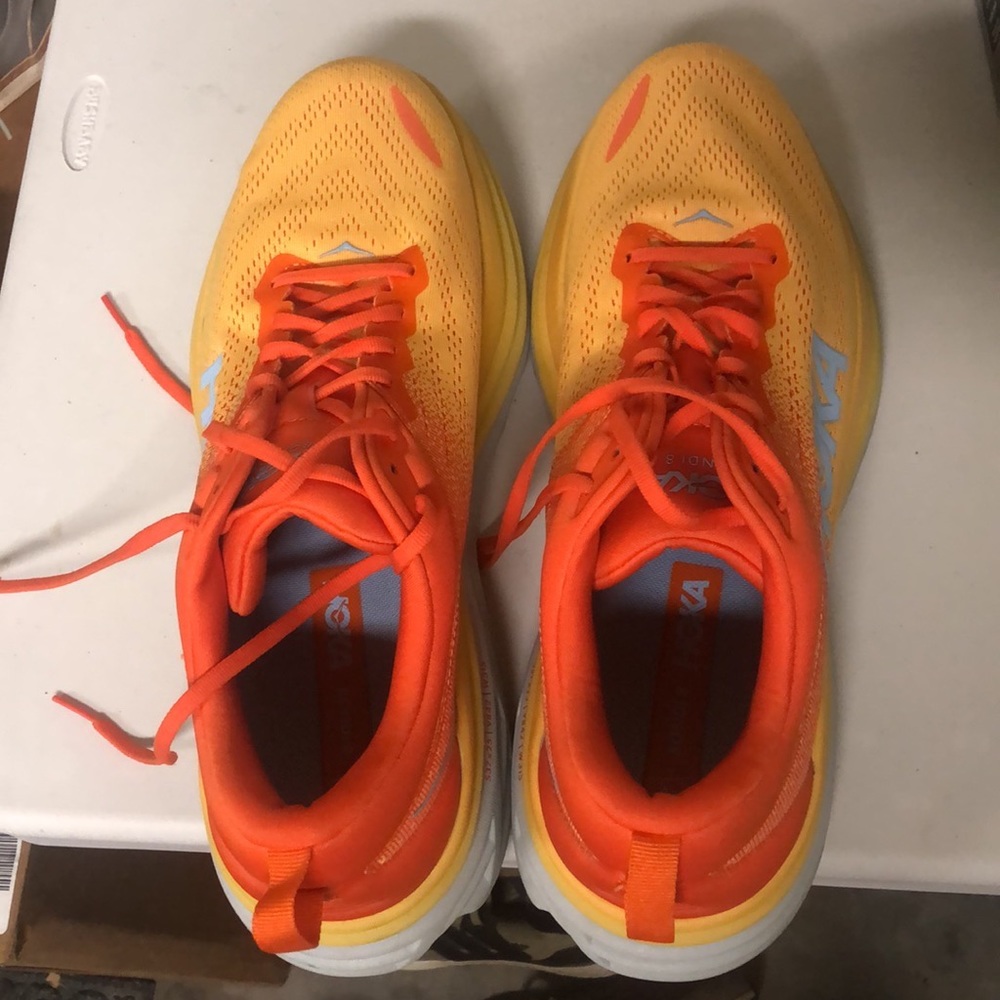 Hoka Bondi 8
